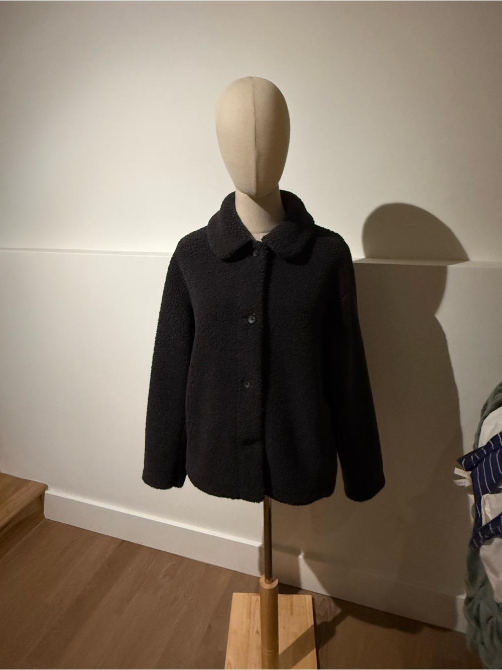 Uniqlo Pile-Lined Fleece Single-Breasted Short Coat dark gray